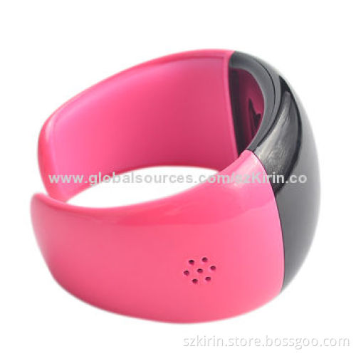 Smart bluetooth watch, call vibrating alert, earphone/hands-free answer, to redial, time display